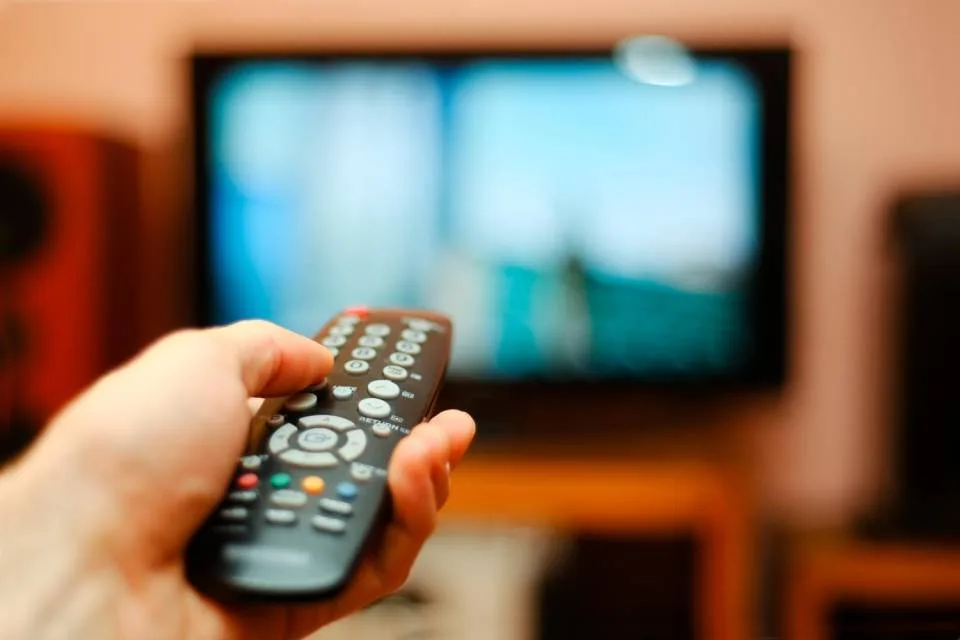 tv 1 jpg